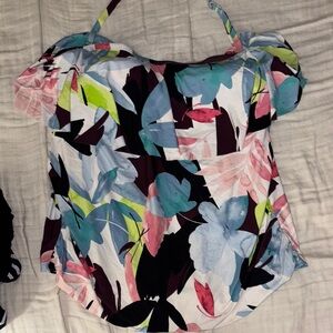 Sonnet Shores 22W Ruffled  Blue and Pink swim Tank Top